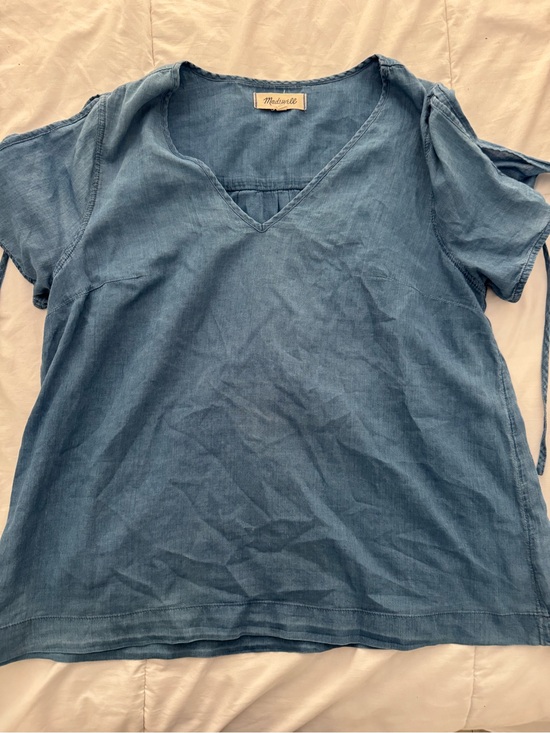 Madewell Tops - Madewell Denim-Blue V-Neck Short Sleeve Tee